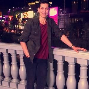 Meet your Posher, Jose